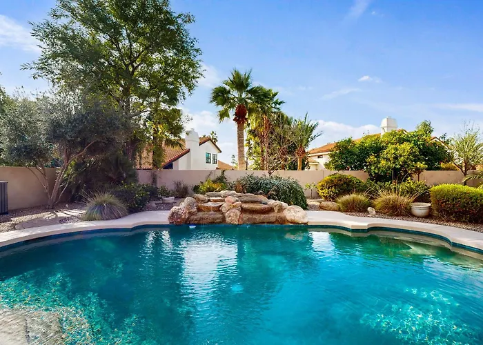 Paradise Retreat *